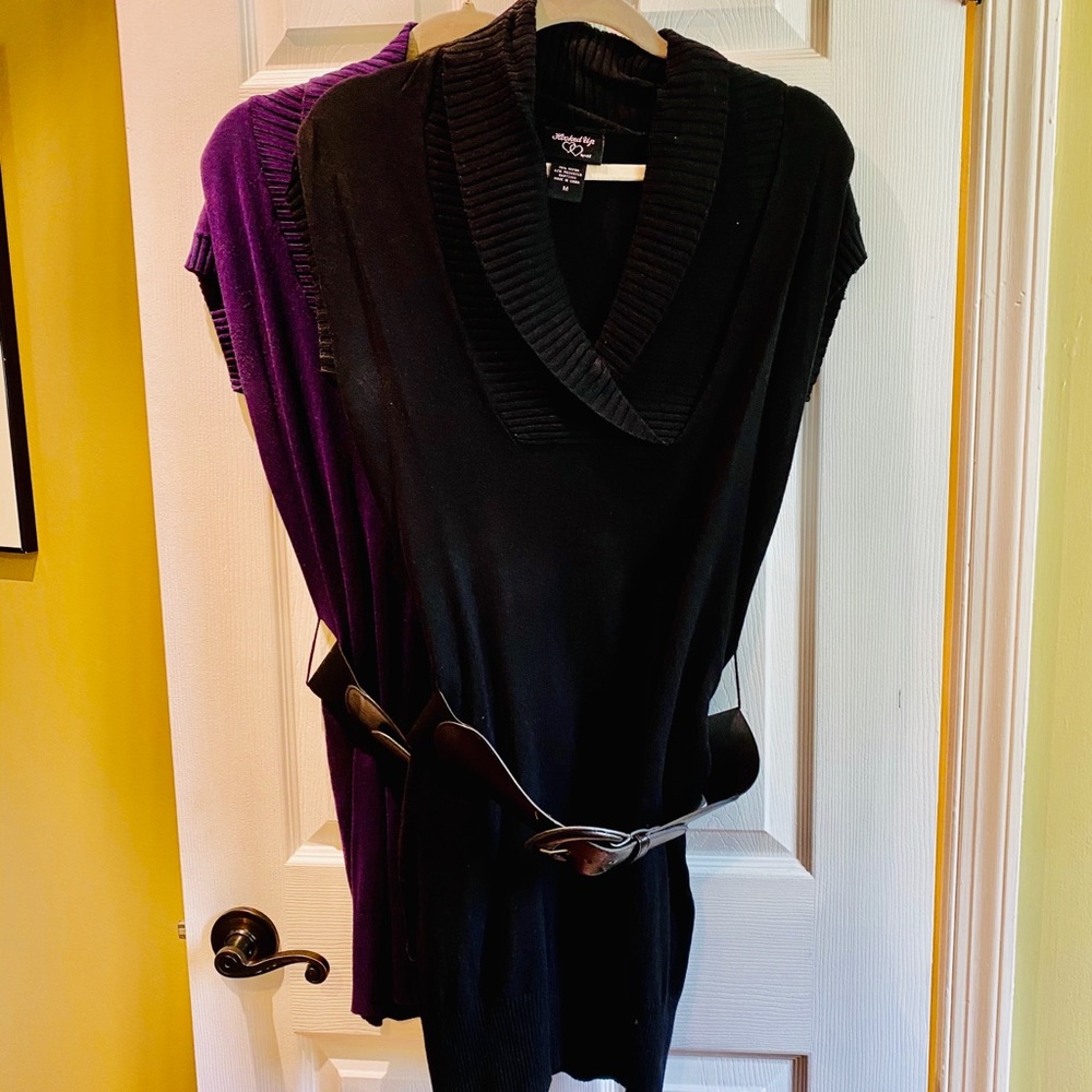 Sweaters - Picture 5 of 5